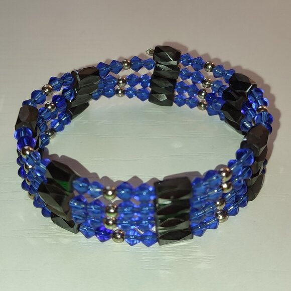 Deep Blue Magnetic Bracelet or Necklace Cobalt Vintage Wear as You Want - Picture 1 of 7